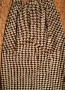 harve benard wool skirt sz. 6